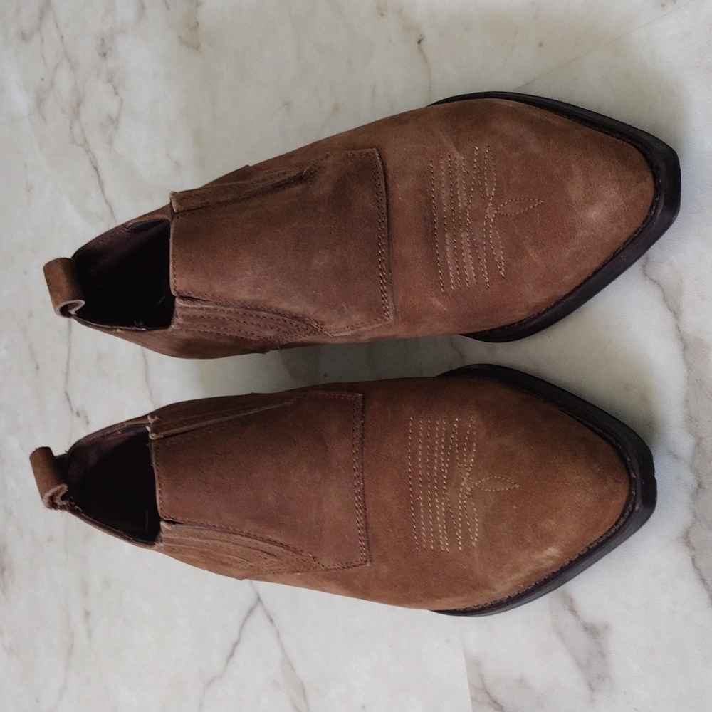 Acme ankle boots.